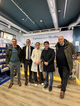 Pesaro - Le Farmacie comunali di Aspes donano 1500 euro di farmaci alla Caritas